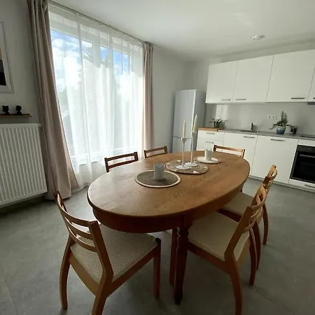 Appartement 1 Chambre Tout Confort, 2-4 Personnes Chapelle-lez-Herlaimont Exterior photo
