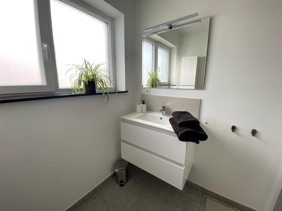 1 Confort, 2-4 Personnes Apartment *